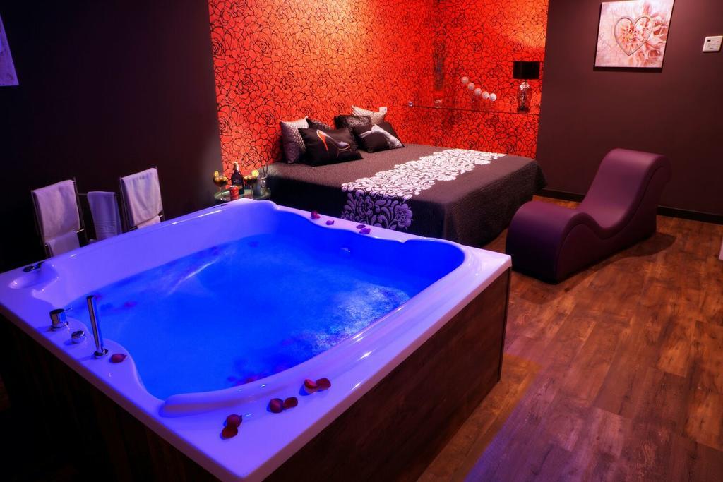 Motel Los Abedules Овиедо Екстериор снимка
